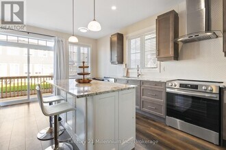 126 Courtland St in Blue Mountains, ON - Building Photo - Building Photo