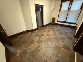 59 W Main St in Platteville, WI - Building Photo - Building Photo