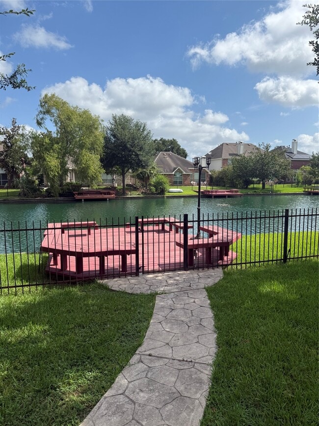11902 Miramar Shores Dr