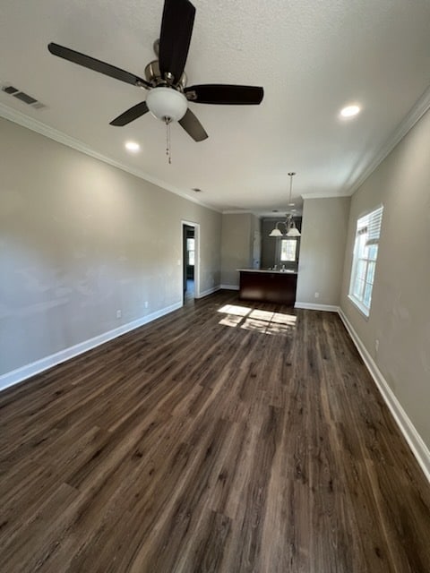 7010 Catalina Dr in Blackshear, GA - Building Photo - Building Photo