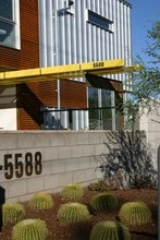 5564 N 12th St in Phoenix, AZ - Building Photo - Building Photo