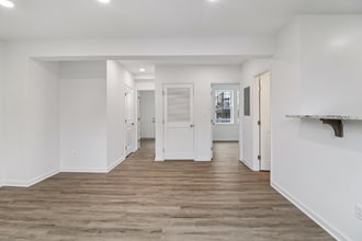 303 Seaton Pl NE in Washington, DC - Building Photo - Building Photo