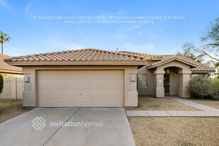 775 S Lanus Dr in Gilbert, AZ - Building Photo