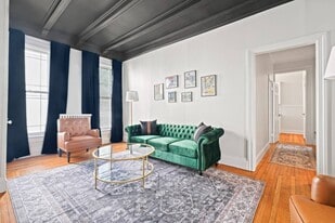 107 Union Ave in Saratoga Springs, NY - Building Photo