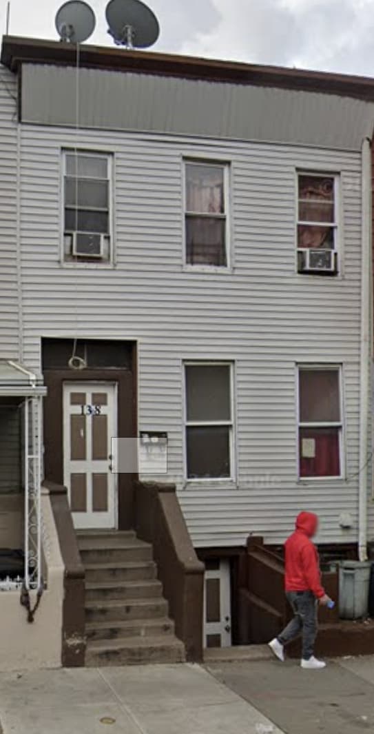 138 9th St in Brooklyn, NY - Building Photo - Building Photo