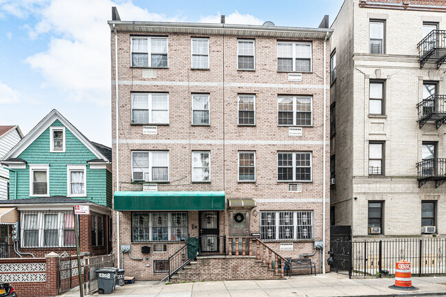 2208 Cortelyou Rd in Brooklyn, NY - Building Photo - Building Photo