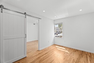 695 Summit Ave in Jersey City, NJ - Building Photo - Building Photo