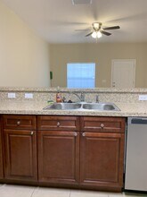 1123 Normandy Dr, Unit A in Kissimmee, FL - Foto de edificio - Building Photo