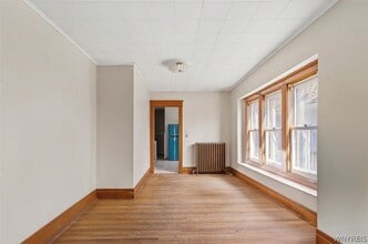 1067 Tonawanda St in Buffalo, NY - Building Photo - Building Photo