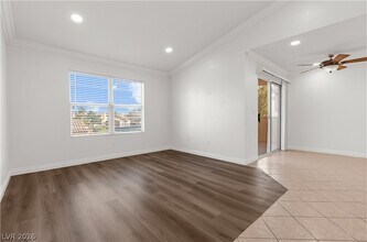 1150 N Buffalo Dr in Las Vegas, NV - Foto de edificio - Building Photo