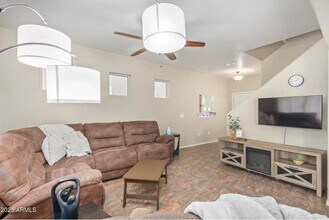 34905 N 30th Dr in Phoenix, AZ - Building Photo - Building Photo