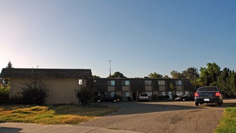 8449 Kelley Dr in Stockton, CA - Building Photo