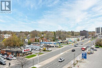 22 E Haven Dr in Toronto, ON - Building Photo - Building Photo