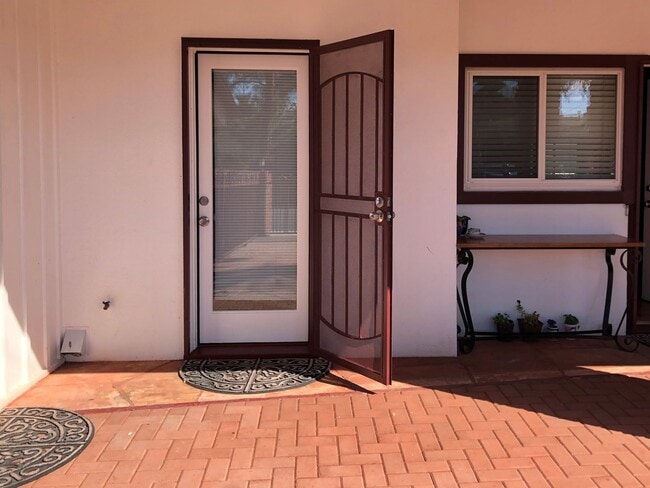 321 Murray Dr in El Cajon, CA - Building Photo - Building Photo