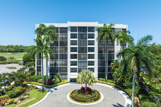 Willow Wood Midrise Condominiums in Boca Raton, FL - Foto de edificio - Building Photo