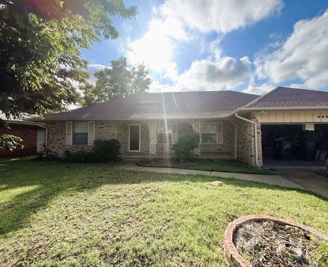 2809 Windsor Blvd in Oklahoma City, OK - Building Photo - Building Photo