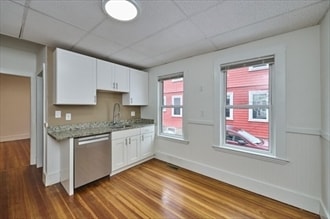 14 Malvern Ave, Unit 14L in Somerville, MA - Building Photo - Building Photo