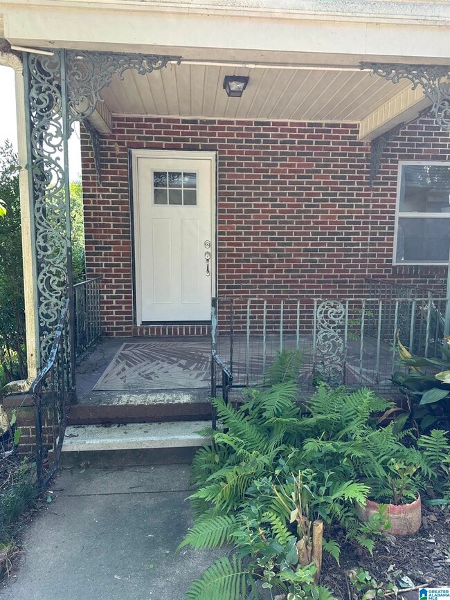 1004 Broadway St in Homewood, AL - Building Photo - Building Photo