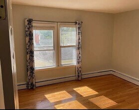 50 Magnolia St in New Britain, CT - Building Photo - Building Photo