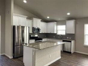 248 Falling Star Ln in Andice, TX - Building Photo - Building Photo
