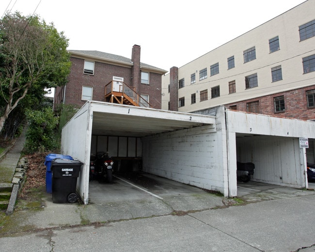 Lake Vista Apartments in Seattle, WA - Foto de edificio - Building Photo