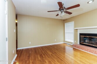 7303 Kort Way in Louisville, KY - Building Photo - Building Photo