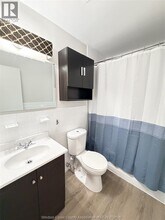 20 Bradmon Dr in St Catharines, ON - Building Photo - Building Photo