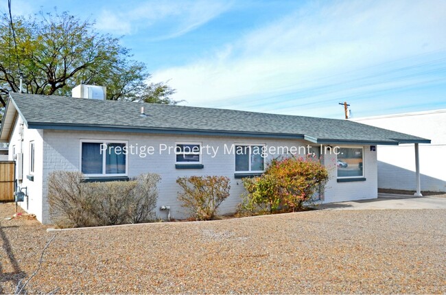 property at 1325 N Swan Rd