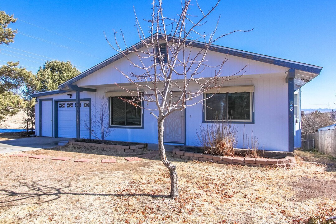 1979 N Quartz Dr in Prescott, AZ - Building Photo