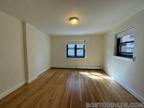 46 Harvard St in Brookline, MA - Building Photo - Building Photo