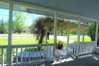 5307 Pine Ave in Pasadena, TX - Building Photo - Building Photo