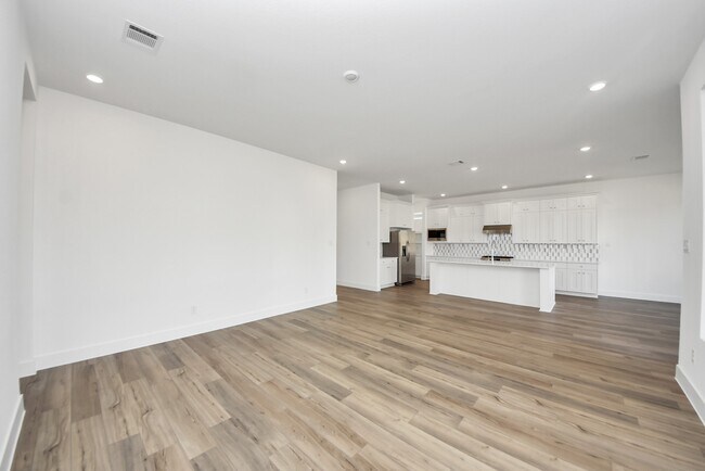 property at 31046 Vintage Crk Ln