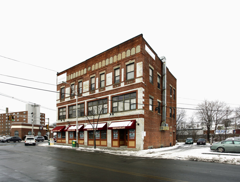 The Rosenfelt Building in Peabody, MA - Building Photo