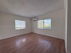 520 NE 82nd Terrace in Miami, FL - Building Photo - Building Photo