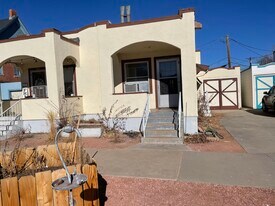 210 E Pitkin Ave, Unit Pitken Plex in Pueblo, CO - Building Photo