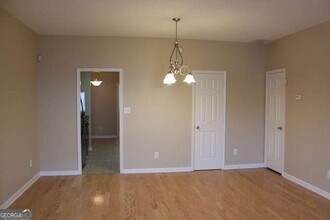 4527 Heritage Pkwy in Atlanta, GA - Building Photo - Building Photo