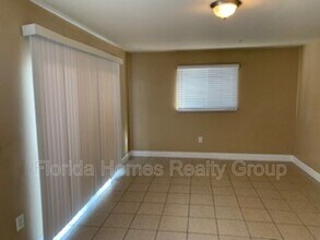 7738 Tamara Lee Ct in Ft. Myers, FL - Building Photo - Building Photo