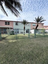 15102 NW 7th Ct in Pembroke Pines, FL - Building Photo - Building Photo