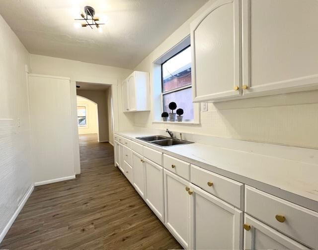 property at 938 E 12th St