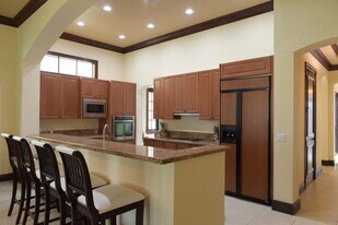 9457 Satinleaf Pl in Parkland, FL - Building Photo