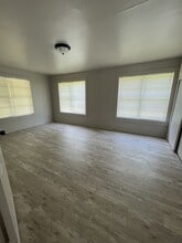 223 S Ash in Spiro, OK - Building Photo - Building Photo
