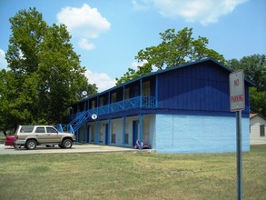 202 Park Cir in Sulphur Springs, TX - Building Photo - Building Photo