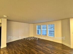 2018 NE Jensen Ave in Bremerton, WA - Building Photo - Building Photo