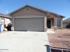 4636 Joseph Rodriguez Dr in El Paso, TX - Building Photo