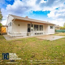 6514 Lakewood Blvd SW in Lakewood, WA - Building Photo - Building Photo
