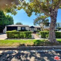 341 S Rodeo Dr in Beverly Hills, CA - Building Photo