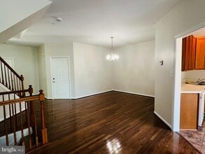 7300 Rocky Creek Dr in Columbia, MD - Building Photo - Building Photo