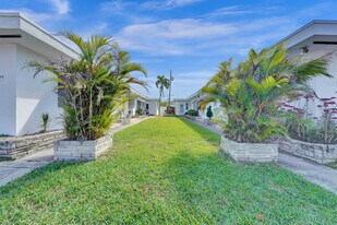 710 82nd St in Miami Beach, FL - Building Photo