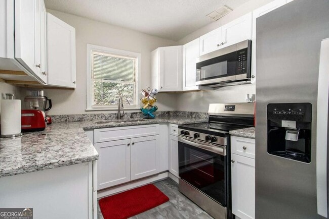 3367 Misty Valley Rd in Decatur, GA - Building Photo - Building Photo