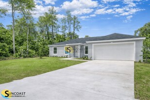 11 Roxton Ln in Palm Coast, FL - Building Photo